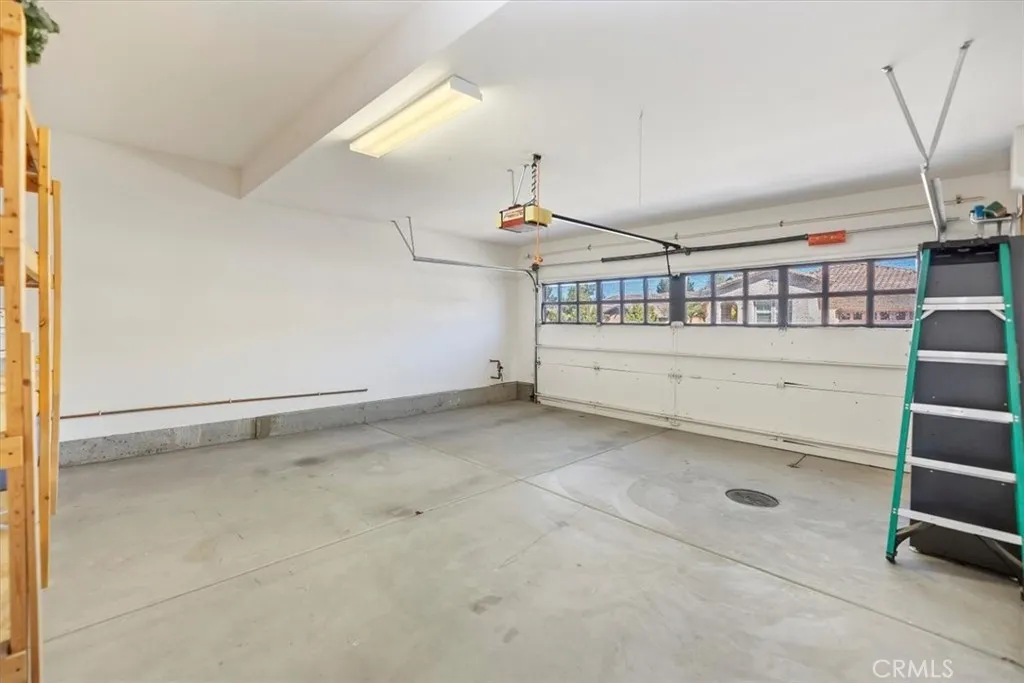 24185 Watercress Drive, Corona, California 92883 home-pic-17